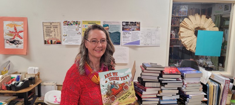 2025 0416 Librarian Sherri.jpg