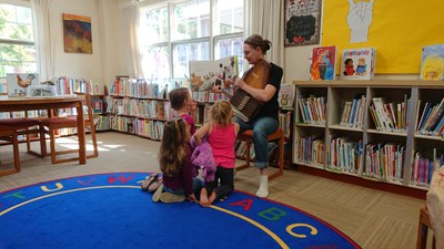 Parents and Pals Story Time