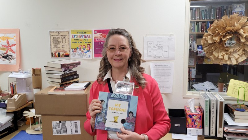 2026 0501 Librarian Sherri.jpg